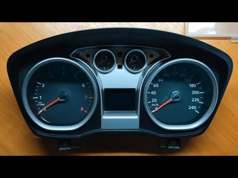 Видео: Разобрать щиток приборов Ford Focus 2
