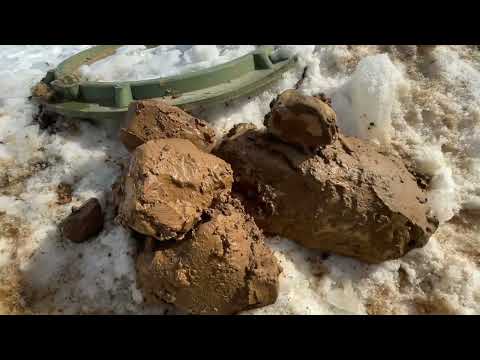 Видео: Углубляем колодец на глине. Делаем накопительную часть