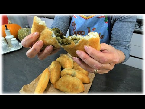 Видео: Жареная неаполитанская пицца с эскаролом на Рождество 😍🎄 Pizza Fritta Di Scarole