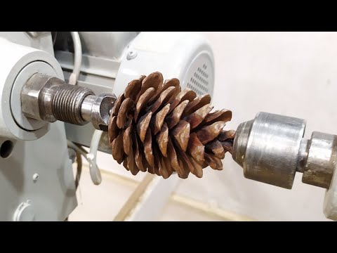 Видео: Woodturning - Ice coffee mug ! Кофейная кружка !