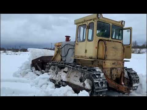 Видео: Бульдозер ЧТЗ Т 130 Т 170 Исправляем работу грейдера. Чистим деляну.