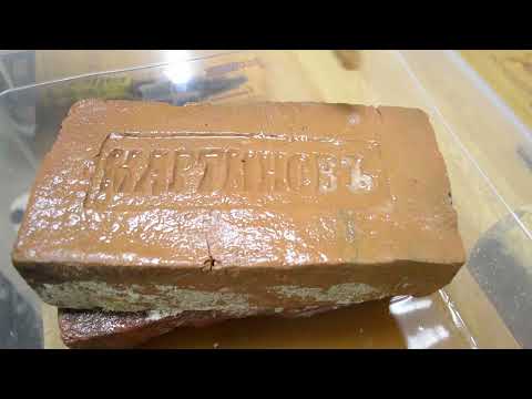 Видео: Как почистить кирпич ? Основные способы очистки!