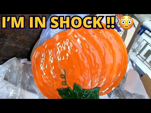 Видео: НЫРЬЁМ В МУСОРНЫХ КОНТЕЙНЕРАХ — ВАУ! Я В ШОКЕ, МЕГА-УЛОВ