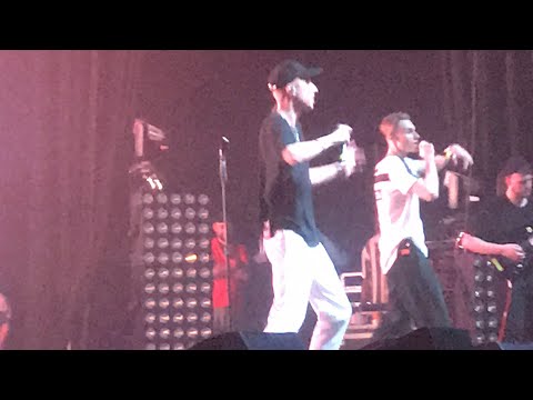 Видео: Концерт T-fest Киев- Девушки снова разорвали парней 🔥25.05.2018