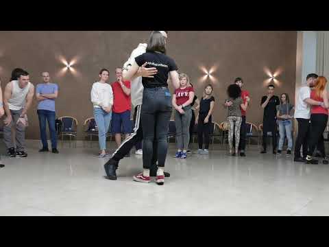 Видео: Пробный урок / Подбивки в Урбанкиз /Илья Субачев и Александра Марченко / onlinekizomba.com