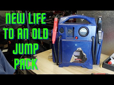Видео: Замена батареи в прыжковом ранце JNC 660 — простое решение для севшего усилителя!