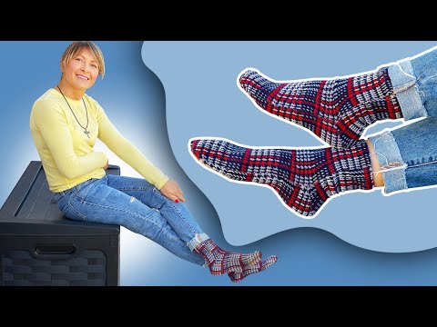 Видео: Удивительно 🔥 Как сделать носки за 5 минут | Для всей семьи 😊