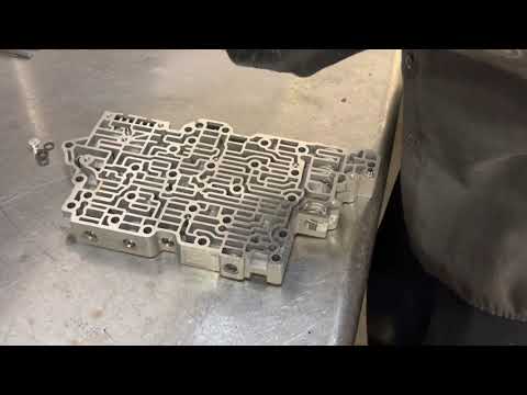 Видео: 6T70 Клапанный корпус Zip-комплект Sonnax для установки