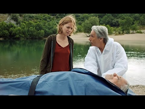 Видео: МЭР РАЙСКОГО ФРАНЦУЗСКОГО ГОРОДКА НАЙДЕН ПОВЕШЕННЫМ НА ПРОКЛЯТОМ МОСТУ! МОСТ ДЬЯВОЛА