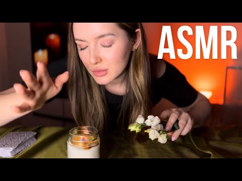 Видео: АСМР Усыпляющее Гадание на Картах Таро ASMR Fortune Teller / Tarot Card Reading