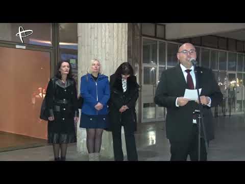 Видео: Празничното факелно шествие, посветено на Деня на народните будители - 2025 г.