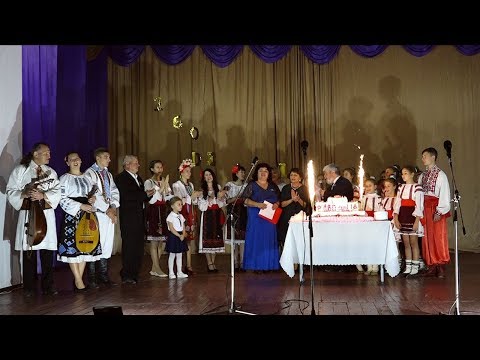 Видео: Орловская школа отметила 16-й десяток!