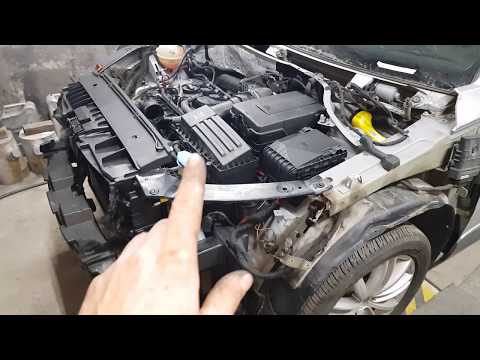 Видео: Замена рамки радиаторов. Телевизор. Без разборки. Авто из США ремонт под ключ. Tiguan. Часть 12