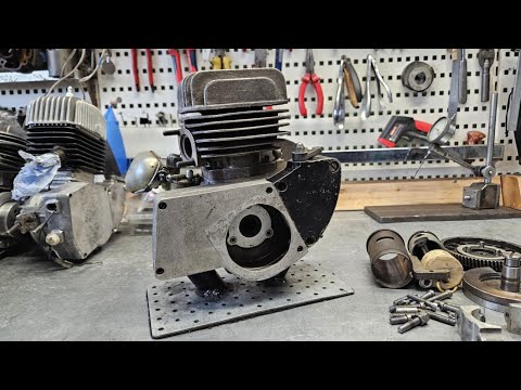 Видео: Двигатель D? Или прототип двигателя, не пошедший в производство?