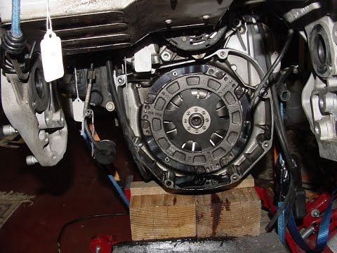 Видео: K1200LT Phoenix снимаем КПП