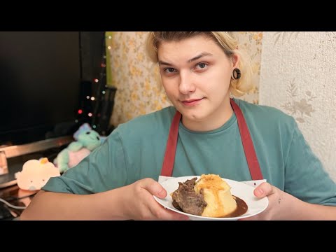 Видео: На ужин: воздушное пюре и нежная телятина