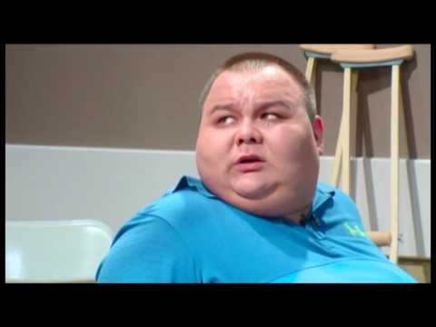 Видео: Ауыл әкімі емдеуде - Тематик Show