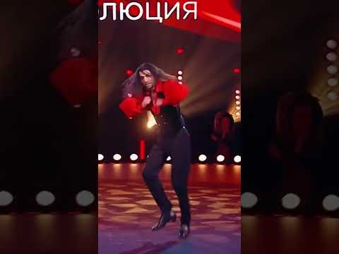 Видео: Цыганский актер Артур Богданов танцует 👏 . Высший класс 🔥⚜️