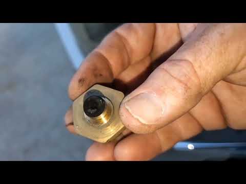 Видео: F350 6.4l 2008 Очистка датчика абсолютного давления и температуры