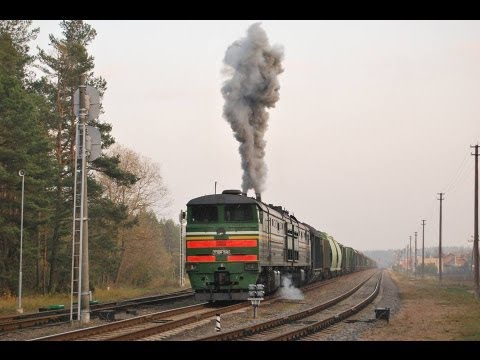 Видео: Запуск дизеля тепловоза 2ТЭ10М-3548 и отправления / 2TE10M-3548, engine start up and departure