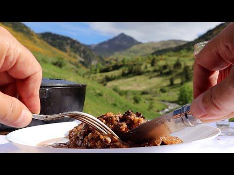 Видео: Секреты идеального пиренейского говяжьего рагу: фрикандо