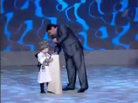 Видео: Лезгинка на "Минуте СЛАВЫ".flv.mp4