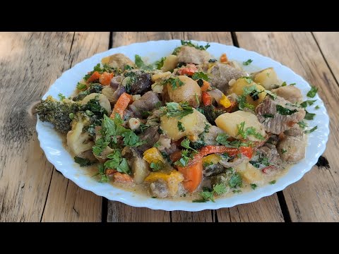 Видео: Мясо с овощами и грибами в казане