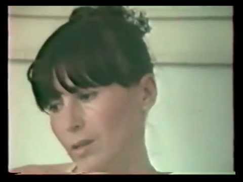 Видео: ЛИЛИ ИВАНОВА: НАРИЧАТ МЕ ЛИЛИ (Фрагмент)