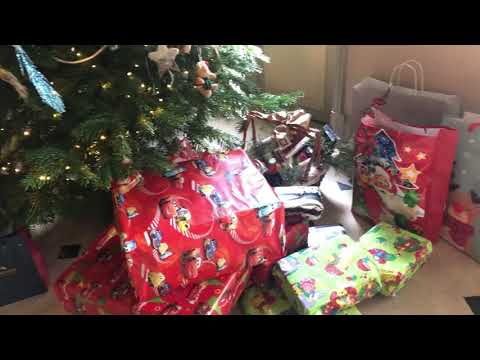 Видео: Как празднуют Рождество во Франции 🎄