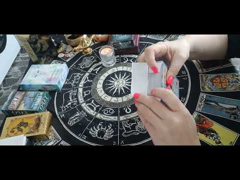 Видео: ❓️❔️❓️ Иска ли ви в живота си този човек ❔️❓️❔️ Любовно Таро ❤️‍🔥❤️‍🔥❤️‍🔥