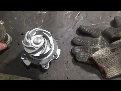 Видео: ВАЗ 2110 16 клапанов.Замена помпы.(но проблема была не в ней)