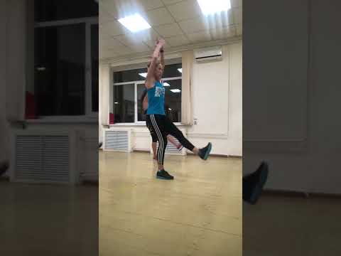 Видео: Тренировка с гантелями на все тело!