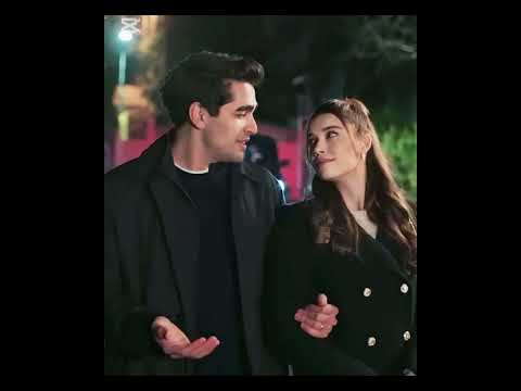 Видео: «Ты все еще любишь ее? Мерт Рамазан появляется без предупреждения после вирусного поцелуя с Афрой»