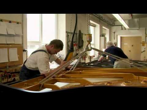 Видео: Kомпания «К. Бехштейн»: 6/12 - Бронзирование рамы