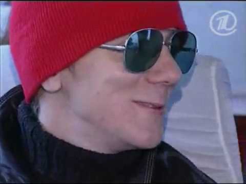 Видео: Фабрика Звезд 1 (Жизнь в Звездном доме)