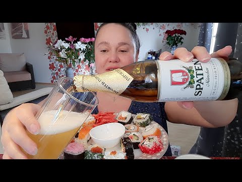 Видео: МУКБАНГ💥РОЛЛЫ🍱ПИВО🍺Отмечаем ПЕРВОМАЙ🎉