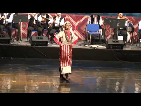 Видео: ТАНЕЦ  -   НА СРЕД СЕЛО НА СОБОР  - НОВОГОДИШЕН КОНЦЕРТ 2017/18