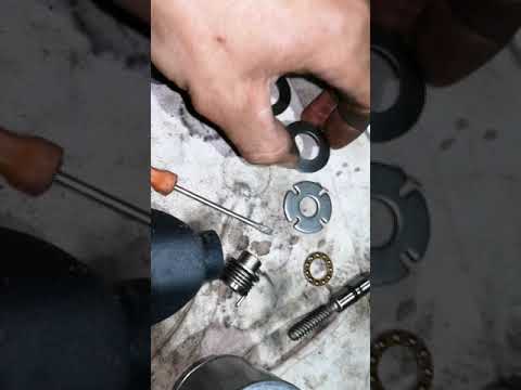 Видео: Ремонт передних супортов  ксантия 1.9тд