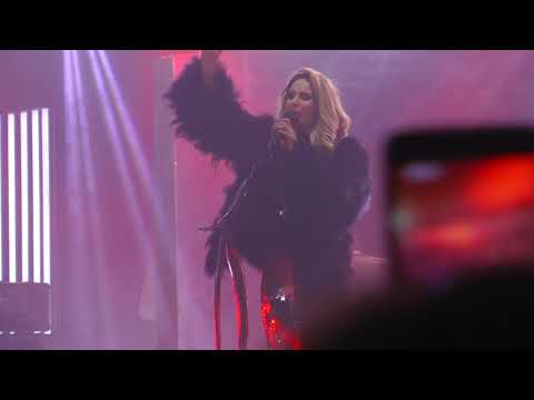 Видео: Loboda - Город под запретом, Live Кривой Рог 8.11.2015
