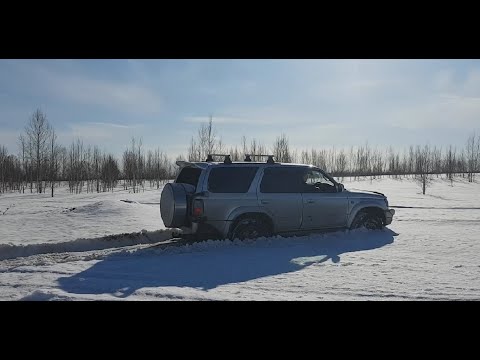 Видео: Разведка полей. Toyota Hilux Surf 185 3rz-fe 2001г. и Pajero io . Off road покатушки
