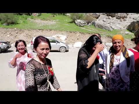 Видео: Т. Кулатов орто мектебеинин 1998-жылкы бутуруучулорунун жолугушуу кечэси.