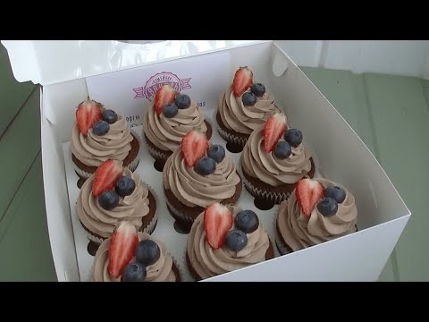 Видео: КОНДИТЕРСКИЙ ВЛОГ🧁Капкейки🎂 Торты Форма для  ЛЕДЕНЦОВ