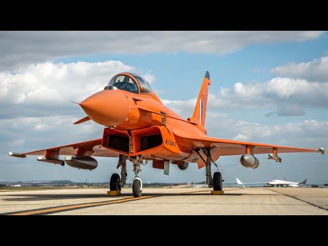 Видео:  ✈️Eurofighter Typhoon – Легенда неба! Полный разбор самого маневренного истребителя 4+ поколения🚀”