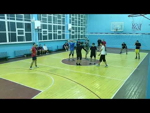 Видео: 12 ноября, среда, три команды, Бельцы, волейбол(камера сбита).