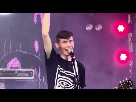 Видео: MULTIPASS - Завтра может никогда не наступить (EMOFEST @ Зелёная Сцена, SPb, 2024.08.02)