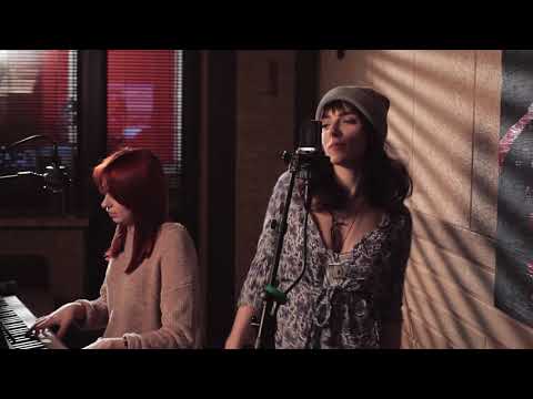 Видео: Глупые Треугольники - Идеальная Женщина