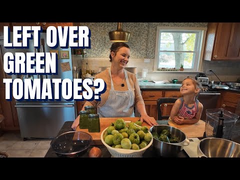 Видео: Присоединяйтесь к нам на кухне: превращаем зеленые помидоры в сальсу!