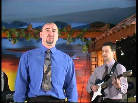 Видео: Николаевска фолк група- Замолил ми се Наньо