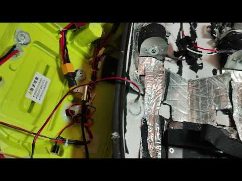 Видео: Прикормочный Кораблик s80, установка Deeper Pro в корпус кораблика. Часть 2!