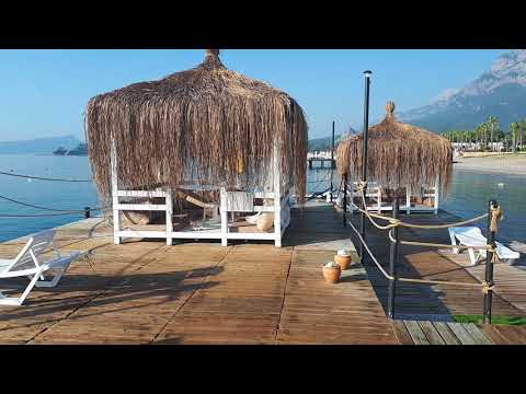 Видео: Обзор територии и пляжа отеля Perre La Mer Hotel Resort & Spa